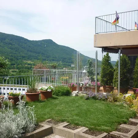 Apartament Ferienwohnung Panoramablick Bad Urach